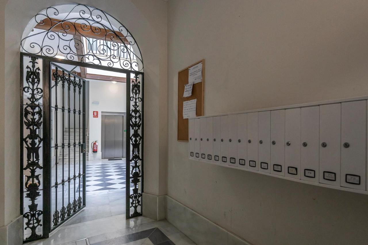 Escapada Y Vacaciones En El Barrio De La Vina-Cadiz Apartman Kültér fotó